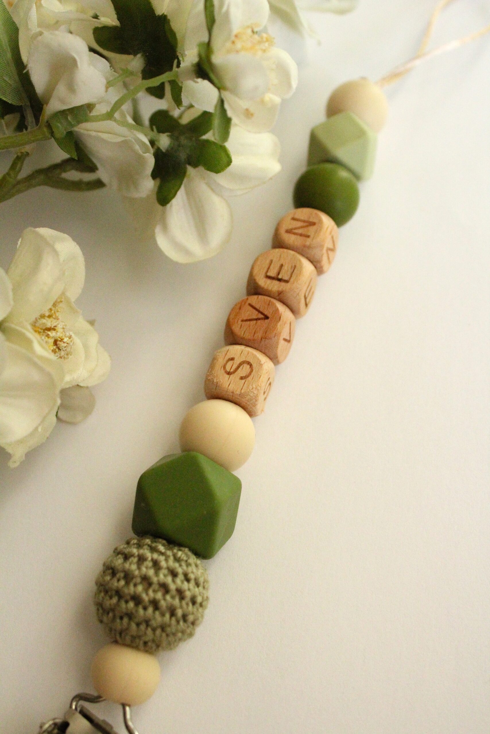 speenkoord met naam groen creme